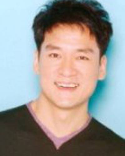 Эмиль Чау фото