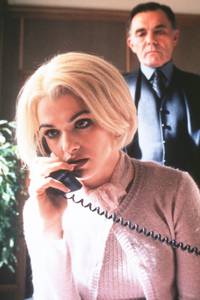 Кадр Красивые существа