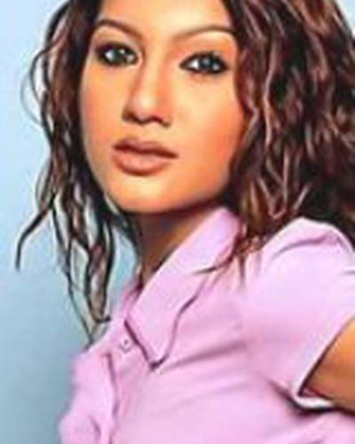 Гаухар Кхан фото