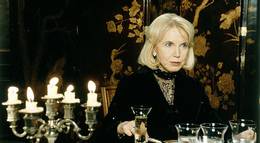 Кадр из фильма "Всё ещё красавица" - 1