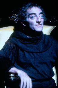 Кадр Бог подаст