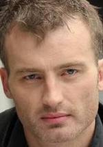 Джеймс Тюс фото