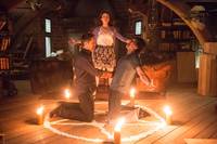 Кадр Ведьмы Ист-Энда