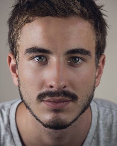 Райан Корр фото