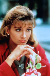 Кадр Услуга, часы и очень большая рыба