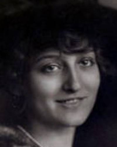 Ева Май фото