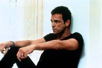 Кадр Опасные игры