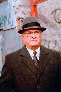 Кадр Домоуправ