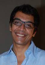 Враджеш Хирджи фото