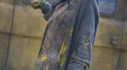 Кадр из фильма "Леди в фургоне" - 1