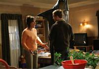 Кадр Малкольм в центре внимания