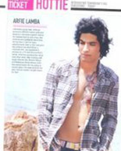 Арфи Ламба фото