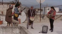 Кадр из фильма "Крыша" - 2