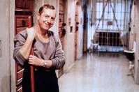 Кадр Просто маскировка