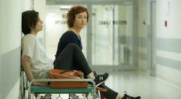 Кадр из фильма "Мои дочери — коровы" - 2