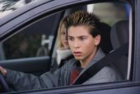 Кадр Малкольм в центре внимания