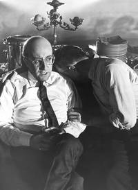 Кадр Доктор Стрейнджлав, или Как я научился не волноваться и полюбил атомную бомбу