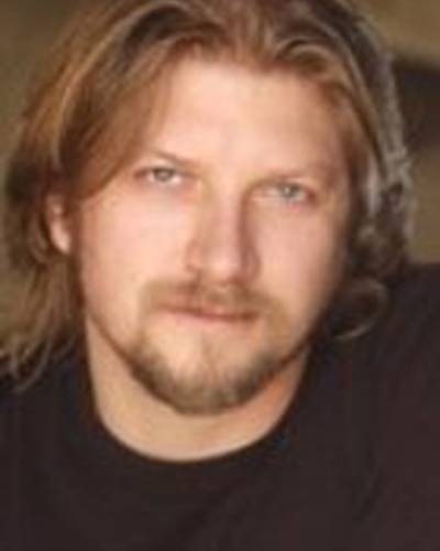 Стэйси Хиннен фото