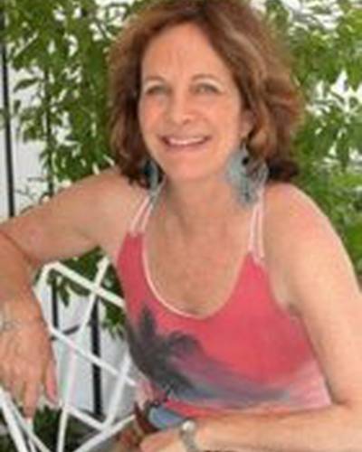 Гвен Филд фото