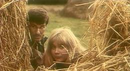 Кадр из фильма "Постарайся остаться живым..." - 1