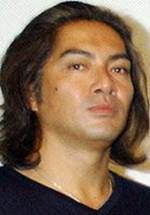 Тошия Нагасава фото