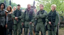 Кадр из фильма "Звездные врата: ЗВ-1" - 2