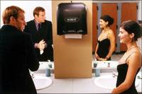 Кадр Любит – не любит