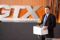 Кадр В компании мужчин