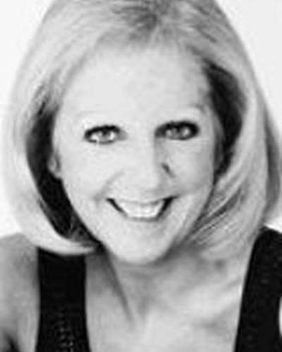 Никола МакОлиффи фото