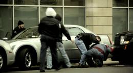 Кадр из фильма "Как заработать деньги, продавая наркотики" - 2