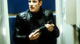 Кадр из фильма "Ржавый алюминий" - 1