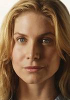 Элизабет Митчелл