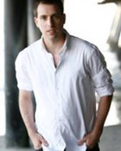 Эрик Левай фото