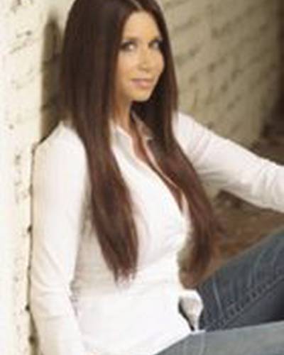 Кэти Наури фото