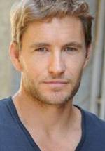 Бретт Такер фото