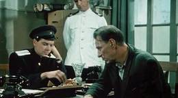 Кадр из фильма "За витриной универмага" - 2