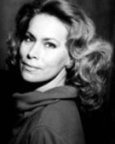 Джулия Варади фото