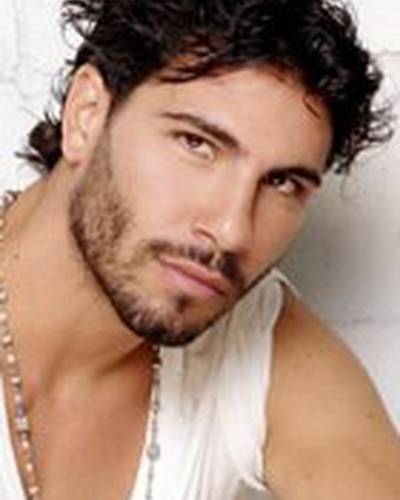 Уриель дель Торо фото