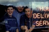 Кадр Милые шестнадцать лет