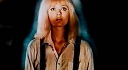 Кадр из фильма "Действуй, Маня!" - 1