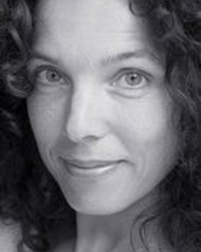 Паула ван дер Уст фото