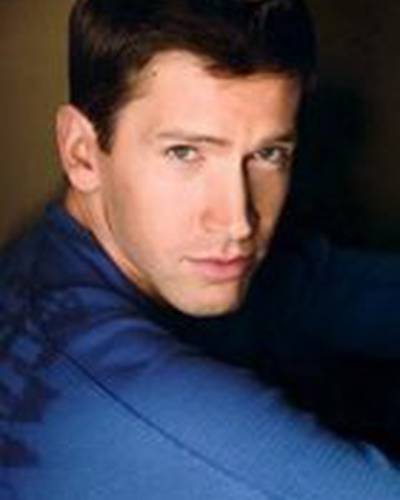 Шэйн Джонс фото