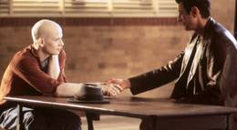 Кадр из фильма "Пудра" - 2