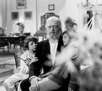 Кадр Тайна стального города