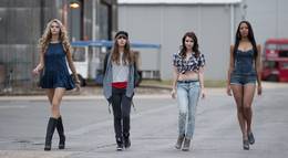 Кадр из фильма "4.3.2.1" - 2