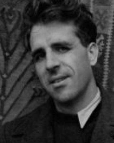 Мервин Пик фото