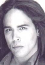 Адам Дж. фото