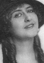 Alice Hechy фото