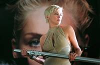 Кадр Женщина-кошка