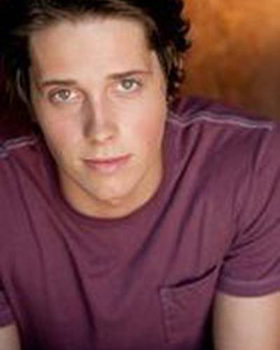 Исайя Адамс фото